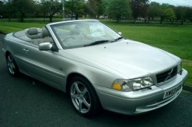 Volvo C70 2.0