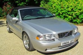 Volvo C70 2.4