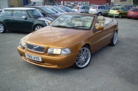 Volvo C70 2.3