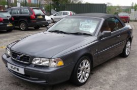 Volvo C70 2.4