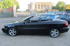 Volvo C70 2.3