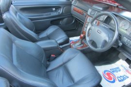 Volvo C70 2.3