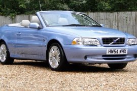 Volvo C70 2.3