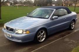 Volvo C70 2.0