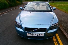 Volvo C70 2.4