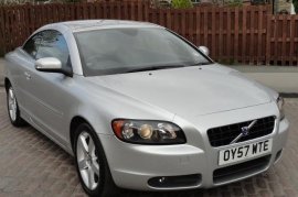 Volvo C70 2.4