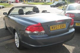 Volvo C70 2.4