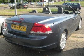 Volvo C70 2.4