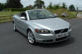 Volvo C70 2.4