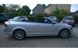 Volvo C70 2.4