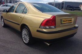 Volvo S60 2.3