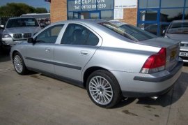 Volvo S60 2.0