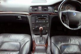 Volvo S80 2.4