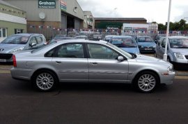Volvo S80 2.4