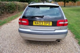 Volvo V40 2.0i