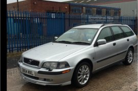 Volvo V40 1.8i