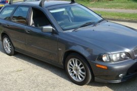 Volvo V40 2.0S