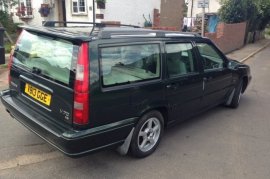 Volvo V70 2.5