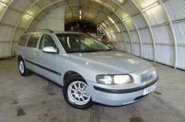 Volvo V70 2.4