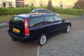 Volvo V70 2.4
