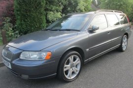 Volvo V70 2.4