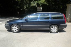 Volvo V70 2.4