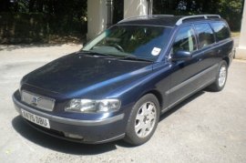 Volvo V70 2.4