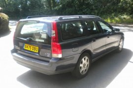 Volvo V70 2.4