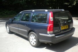 Volvo V70 2.4