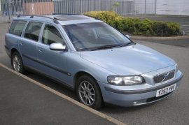 Volvo V70 2.4