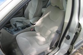 Volvo V70 2.4
