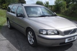 Volvo V70 2.4