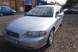 Volvo V70 2.0
