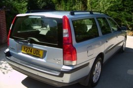 Volvo V70 2.4