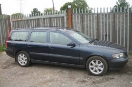 Volvo V70 2.4
