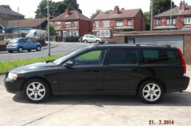 Volvo V70 2.4