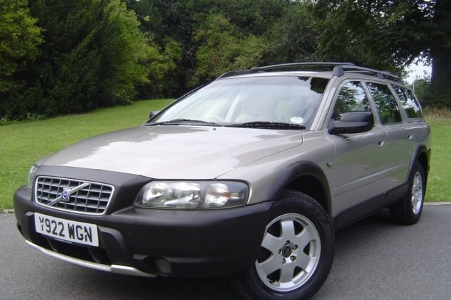 Volvo XC70 2.4