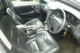 Volvo XC70 2.4