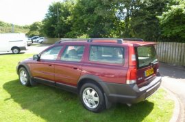 Volvo XC70 2.4