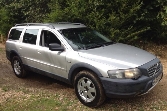 Volvo XC70 2.4