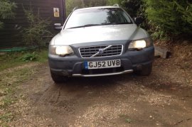 Volvo XC70 2.4