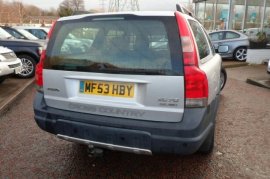 Volvo XC70 2.4