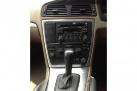 Volvo XC70 2.4