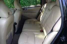 Volvo XC70 2.4