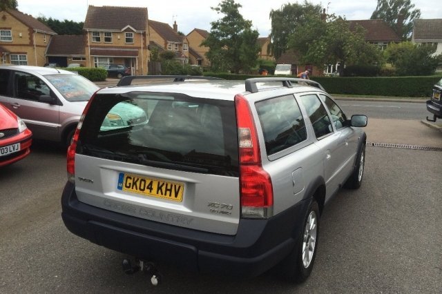 Volvo XC70 2.4
