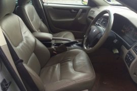 Volvo XC70 2.4