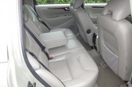 Volvo XC70 2.4