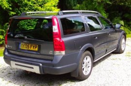Volvo XC70 2.4