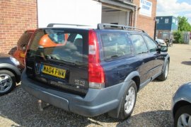 Volvo XC70 2.4