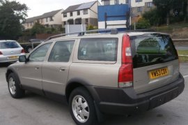 Volvo XC70 2.4